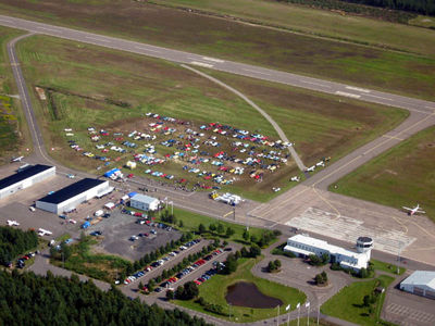 knistad_airport_ESGR_skovde.jpg
