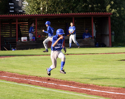 080822_01r.jpg