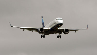 jetblue4_r.jpg