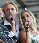 100827_08_show.jpg