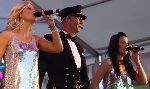 100827_22_show.jpg