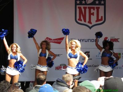 nfl_london_16_08.jpg